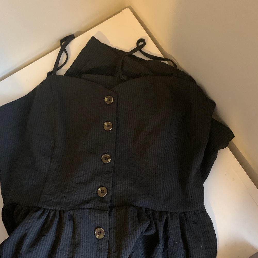 2/ for $25 🖤 Zara black dress 🖤